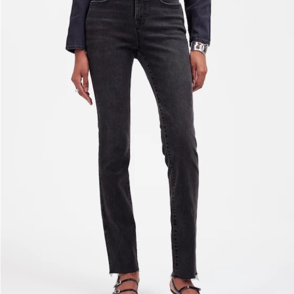 Madewell Mid Rise Stovepipe Jeans in Armand wash